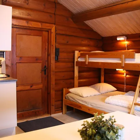 Buoy مكان تخييم *